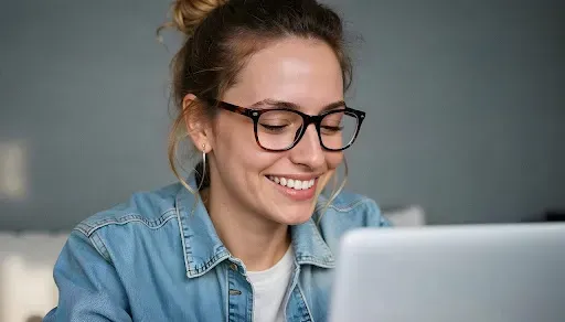 Higiena pracy wzrokowej przy ekranach